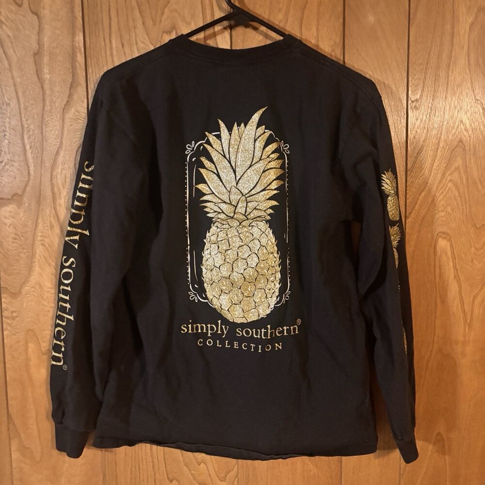 Simply Southern Collection Black Gold Pineapple Long Sleeve Shirt Womens Medium